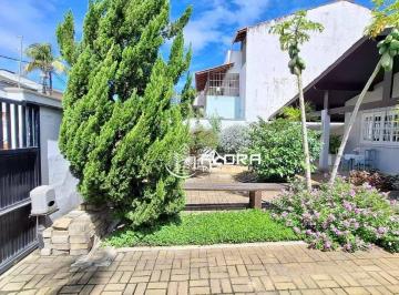 679e325f5f1f0bc393bf115977e50469bf5571b2 · Casa com 3 dormitórios à venda, 130 m² por R$ 990.000 - Itaipu - Niterói/RJ