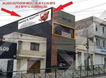 cb00c2d087c00da8317767020fd4e86faac7684e · Em frente à Santa Casa Sorocaba