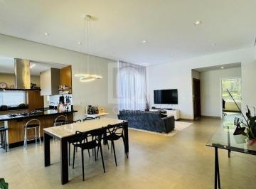 Foto 02 · Casa Térrea com 4 Suítes, Piscina e Escritório