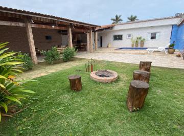 Casa de 2 quartos, Itanhaém · CASA LOTE INTEIRO A 150 METROS DO MAR NO GAIVOTA EM ITANHAÉM 