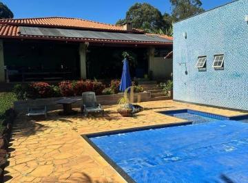 7c98b941ad675141431c10d065732bd5e9157581 · Casa em Jabuticabas no Condomínio Vale do Luar.