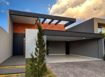 Casa de 4 quartos, Gama · CASA COM 4 SUÍTES NA PONTE ALTA NORTE - FINO ACABAMENTO