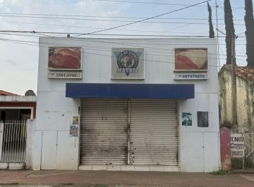 Comercial , Araçoiaba da Serra · Prédio Comercial na Praça Matriz de Araçoiaba da Serra!