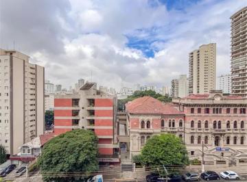 Apartamento de 3 quartos, São Paulo · Perdizes. 190 metros. 3 dormitorios. suite. 2 vagas de garagem