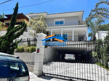 Casa · 520m² · 4 Quartos · 10 Vagas · Casa com 4 Suítes - Piscina - Rua Tranquila - Parque dos Principes