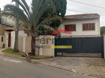 Casa · 320m² · 3 Quartos · 4 Vagas · Casa Terrea em Atibaia