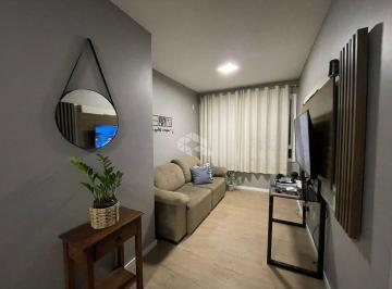 Apartamento · 56m² · 2 Quartos · 1 Vaga · Apartamento de 2 quartos, poucos minutos do centro.