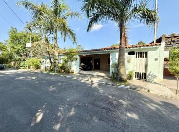 Casa · 359m² · 3 Quartos · 6 Vagas · Casa em Parque Primavera, Carapicuíba/SP de 359m² 3 quartos à venda por R$ 2.000.000,00