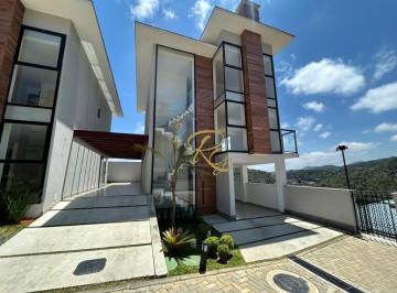 Casa · 260m² · 4 Quartos · 2 Vagas · Casa em Tijuca, Teresópolis/RJ de 260m² 4 quartos à venda por R$ 1.680.000,00