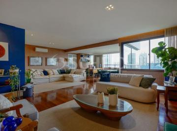 Apartamento · 185m² · 3 Quartos · 3 Vagas · Apartamento reformado com vista espetacular no Golden Towers