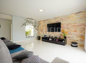 Casa · 248m² · 5 Quartos · 3 Vagas · Casa à venda na Chácara Monte Alegre. 5 quartos (3 suítes), 4 vagas