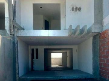 09fe566dfd970a5ef23464c09f8555288961fd40 · Sobrado com 3 dormitórios à venda por R$ 750.000,00 - Velha - Blumenau/SC