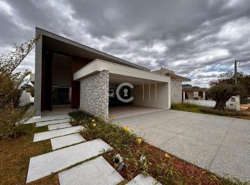 Casa · 359m² · 4 Quartos · 6 Vagas · CONDOMÍNIO VITÓRIA GOLF