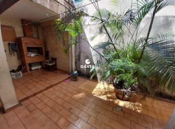 Casa · 133m² · 2 Quartos · 1 Vaga · Sobrado à venda no Vila Mathias em Santos.