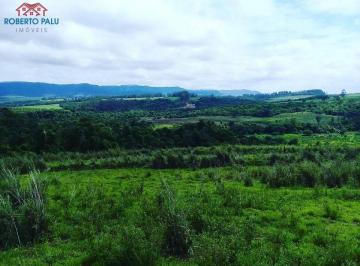 Rural · 45m² · 5 Vagas · Sitio a venda em São Pedro, bairro Tanquan