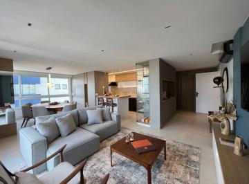 Apartamento · 145m² · 3 Quartos · 2 Vagas · Apartamento mobiliado com 3 suites e vista para a praça