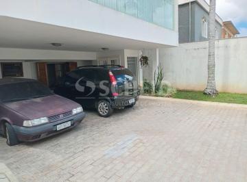 Casa · 180m² · 3 Quartos · 4 Vagas · CASA A VENDA NO BOLSÃO DE INTERLAGOS 300 M² ÁREA TOTAL