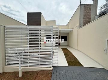 Casa · 68m² · 3 Quartos · 1 Vaga · Casa - Próximo ao Condomínio Ecoville.