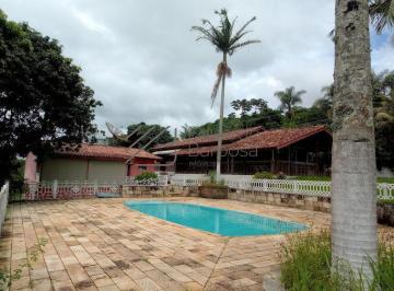 Rural · 3000m² · 3 Quartos · 10 Vagas · Chácara na região de Atibaia