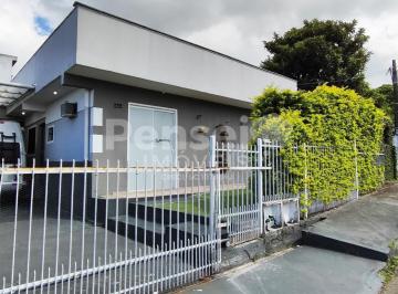 Casa · 311m² · 7 Quartos · 3 Vagas · Oportunidade: 3 Imóveis no Mesmo Terreno – Bairro Serraria, São José/SC