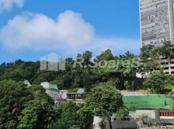 Apartamento · 88m² · 3 Quartos · 1 Vaga · Apartamento de 03 quartos, sendo 01 suíte, com área total de 88m2 e com vaga na