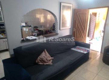 Casa · 80m² · 2 Quartos · 3 Vagas · Casa de Vila :  / Residencial / Bento Ribeiro