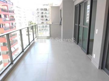 Apartamento · 270m² · 4 Quartos · 4 Vagas · Excelente Cobertura Duplex !