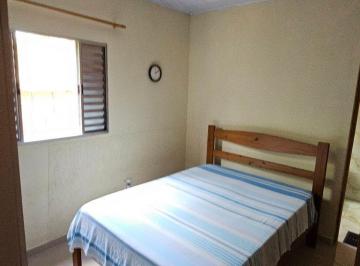 tiipzg2ogy4mtu5oti5zde2_md · Casa com 2 dormitorios,próximo a praia da maranduba em Ubatuba-SP.