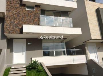 Casa · 212m² · 3 Quartos · 4 Vagas · Casa a venda no Condominio Santa Candida em Curitiba