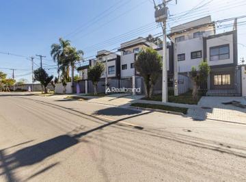 Casa · 136m² · 3 Quartos · 2 Vagas · Casa Alto Padrão em Curitiba
