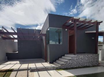 ae83aafd3786e722afa20fa3b00a4117a6dfafd9 · Casa com 3 dormitórios à venda, 135 m² por R$ 730.000,00 - Shalimar - Lagoa Santa/MG