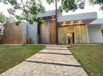 18e402233248a24b19e4636ed8335740993e04b3 · Casa no Condomínio Veredas da Lagoa