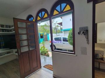 9a4b9625523174c29672733e925808eae8b7de77 · Casa com 2 dormitórios à venda, 82 m² por R$ 570.000,00 - Itaipu - Niterói/RJ