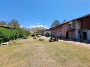 e87a87ab50f48d29b631209439db232a91913551 · Galpão para alugar, 396 m² por R$ 3.000,00/mês - Rodovia - São Bento do Sapucaí/SP
