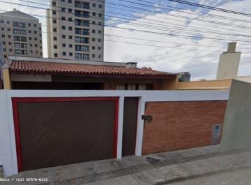 202510221155551832.jpg · Casa Térrea para Venda em Jundiaí, Vila Vianelo, 3 dormitórios, 1 suíte, 4 banheiros, 5 vagas