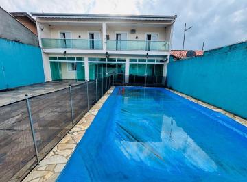 Casa de 5 quartos, Itanhaém · SOBRADO COM 5 QUARTOS A 5 MINUTOS DO CENTRO DE ITANHAÉM 