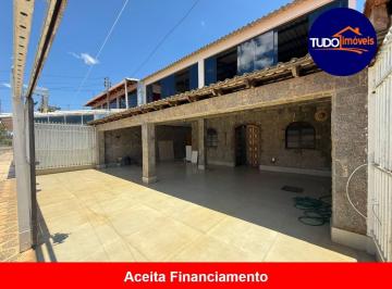 Foto 01 · Vende Casa 4qtos, Setor Central, Laje, Salão festa, terraço, banheira, quintal, telhado colonial, Fi