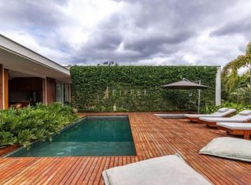 Casa · 440m² · 3 Quartos · 4 Vagas · Casa à venda em Araçoiaba da Serra, Condomínio Lago Azul, com 3 suítes, com 440 m²