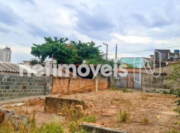 Casa · 374m² · Terreno à Venda na Região Leste de Belo Horizonte – Excelente Oportunidade no Horto
