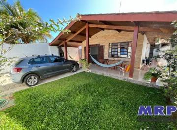 Foto 01 · Casa a venda em Ubatuba, muito bem localizada no bairro do Lázaro a 500 metros da Praia !