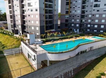 Apartamento · 67m² · 2 Quartos · 2 Vagas · La Sierra - Apto de 67 m², 2 dormitórios sendo uma suíte. 10° andar vista serra.