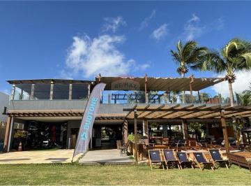 Comercial · 427m² · 20 Vagas · Lindo Restaurante HURA BEACH CLUB  à beira mar da  ILHA DO FAROL , Itarema No paraíso do Kite Surf