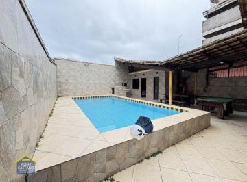Casa · 150m² · 3 Quartos · 8 Vagas · Linda Casa Térrea Isolada com Edícula e 8 vagas de garagem. Piscina e Churras...