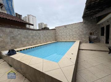 Casa · 150m² · 3 Quartos · 8 Vagas · Linda Casa Térrea Isolada com Edícula e 8 vagas de garagem. Piscina e Churras...