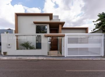 Casa de 3 quartos, Vicente Pires · Jockey Vicente Pires | Escriturada e com Habite-se | 3 Suítes | 405m²