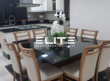 Casa · 214m² · 3 Quartos · 6 Vagas · Sobrado com 3 dormitórios à venda, 214 m² por R$ 950.000,00 - Bangu - Santo André/SP