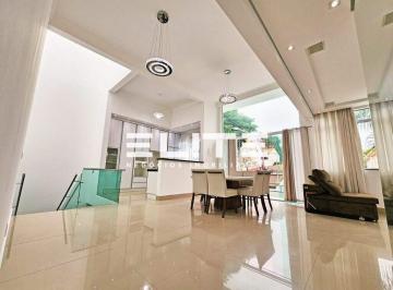 Casa · 249m² · 3 Quartos · 4 Vagas · Sobrado à venda, 249 m² bairro Jardim em Santo André/SP