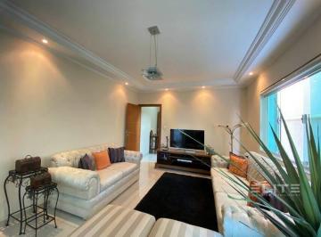 Casa · 370m² · 4 Quartos · 2 Vagas · Sobrado à venda Bairro Jardim - Santo André/SP