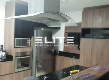 Casa · 200m² · 3 Quartos · 3 Vagas · Maravilhoso sobrado com espaço gourmet