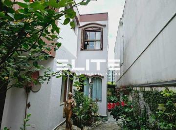 Casa · 339m² · 3 Quartos · 4 Vagas · Sobrado 500m² de terreno Bairro Jardim